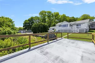 2 King Phillip Ave, Bristol, RI 02809 - Photo 13