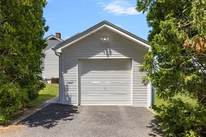 2 King Phillip Avenue, Bristol, RI 02809 - Photo 35
