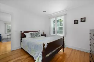 2 King Phillip Ave, Bristol, RI 02809 - Photo 31