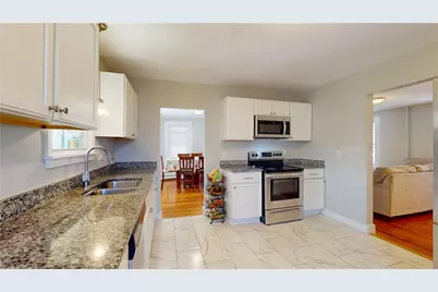 127 3rd Avenue, Woonsocket, RI 02895 - Photo 7
