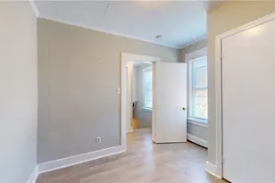 127 3rd Ave, Woonsocket, RI 02895 - Photo 21