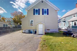 127 3rd Ave, Woonsocket, RI 02895 - Photo 25