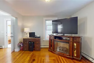 127 3rd Ave, Woonsocket, RI 02895 - Photo 9
