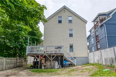 32 Vine Street, Woonsocket, RI 02895 - Photo 7