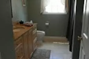 37 Hull St, South Kingstown, RI 02879 - Photo 15