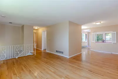 26 Seneca Road, Portsmouth, RI 02871 - Photo 9