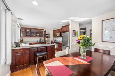 421 Bellevue Avenue #3B, Newport, RI 02840 - Photo 7