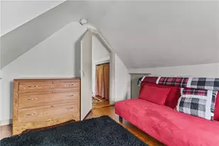 11 Cross St, Newport, RI 02840 - Photo 23