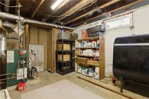 69 Roger Williams Ave, East Providence, RI 02916 - Photo 31