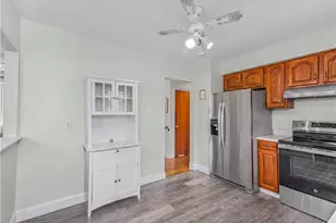 20 Namquid Dr, Middletown, RI 02842 - Photo 13