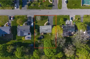 20 Namquid Dr, Middletown, RI 02842 - Photo 39