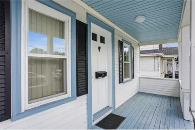 10 Mayflower Street, East Providence, RI 02914 - Photo 5