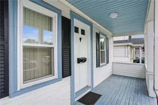 10 Mayflower St, East Providence, RI 02914 - Photo 5