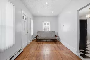 10 Mayflower St, East Providence, RI 02914 - Photo 7