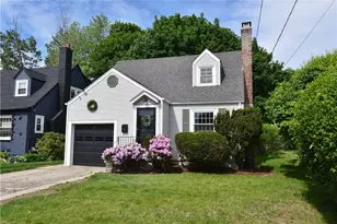 96 Meridian St, Providence, RI 02908 - Photo 3