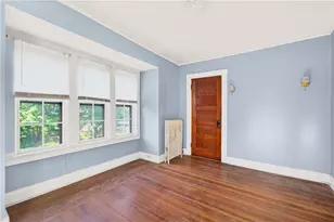 136 Armington St, Cranston, RI 02910 - Photo 17