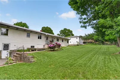 140 Lawrence Street, Cranston, RI 02920 - Photo 21