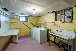118 Porter St, Providence, RI 02905 - Photo 47