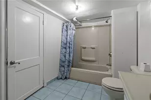 118 Porter St, Providence, RI 02905 - Photo 49