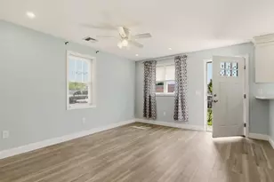 6 Woolsey Rd, Middletown, RI 02842 - Photo 3