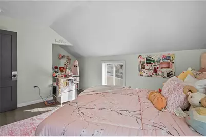 5 Nelson Street, East Providence, RI 02916 - Photo 17