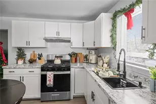 5 Nelson St, East Providence, RI 02916 - Photo 13