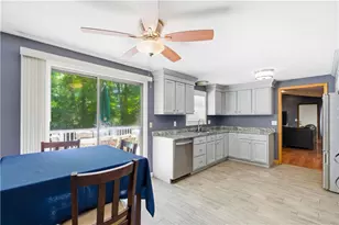 584 Hartford Pike, Scituate, RI 02857 - Photo 11