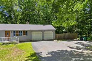 584 Hartford Pike, Scituate, RI 02857 - Photo 5