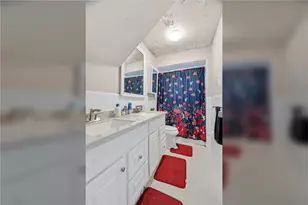 175 Montgomery Ave, Providence, RI 02905 - Photo 11
