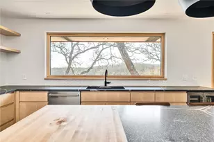 2717 Commodore Oliver Hazard Perry Hwy, South Kingstown, RI 02879 - Photo 17