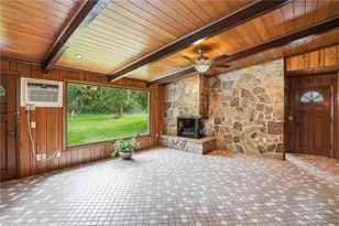 14 Cardinal Rd, Cranston, RI 02921 - Photo 3