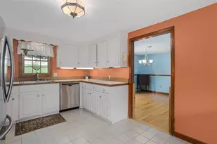 14 Driftwood Dr, Charlestown, RI 02813 - Photo 13