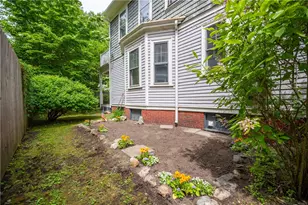 78 Grotto Ave, Providence, RI 02906 - Photo 45