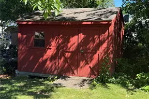 9 Michael Dr, Bristol, RI 02809 - Photo 27