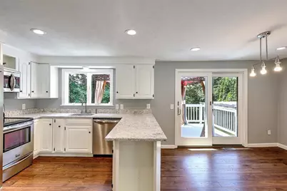 135 Foote Street, Barrington, RI 02806 - Photo 9