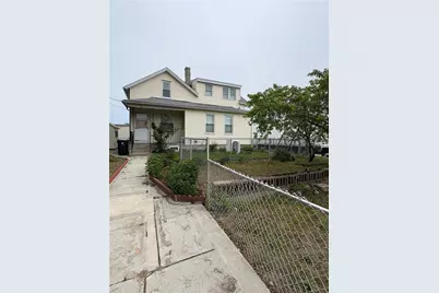46 Humboldt Avenue, Pawtucket, RI 02860 - Photo 1