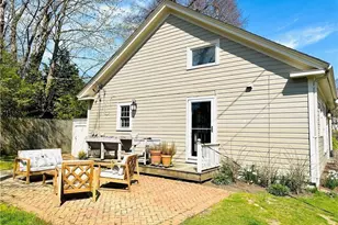 397 Gibbs Ave, Newport, RI 02840 - Photo 31