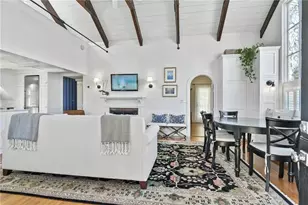397 Gibbs Ave, Newport, RI 02840 - Photo 9