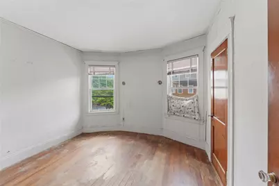 220 Lenox Avenue, Providence, RI 02907 - Photo 33
