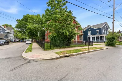 220 Lenox Avenue, Providence, RI 02907 - Photo 41