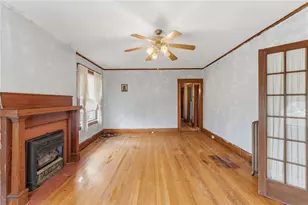 220 Lenox Ave, Providence, RI 02907 - Photo 23