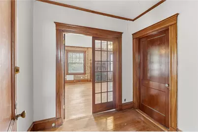 220 Lenox Avenue, Providence, RI 02907 - Photo 3