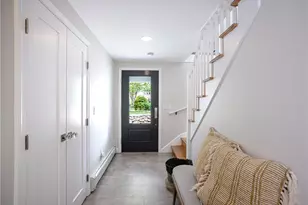 30 Standish Rd, Jamestown, RI 02835 - Photo 5