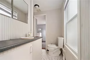 341 Lloyd Ave, Providence, RI 02906 - Photo 29
