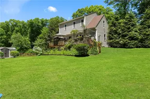 193 Lake Washington Dr, Glocester, RI 02814 - Photo 7