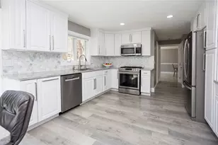 10 Arbor Way, East Greenwich, RI 02818 - Photo 7