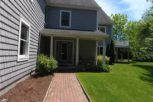 51 Glendale Rd Rd, Narragansett, RI 02882 - Photo 5