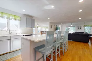 51 Glendale Rd Rd, Narragansett, RI 02882 - Photo 17