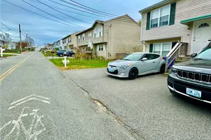 32 Silva St, Cumberland, RI 02864 - Photo 15