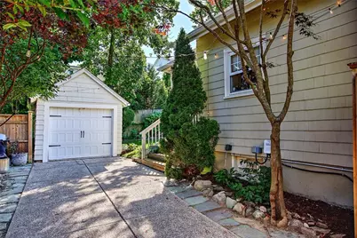 139 Sheffield Avenue, Pawtucket, RI 02860 - Photo 49